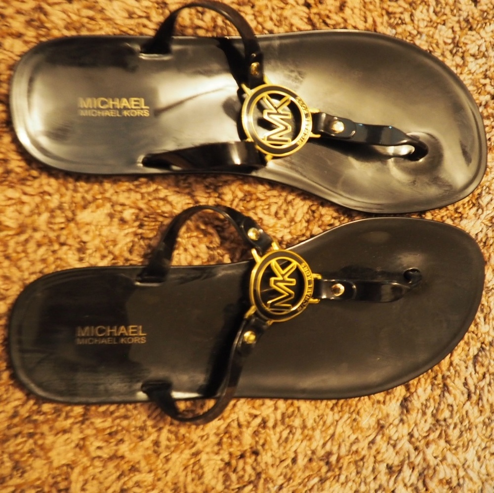 Michael Kors MK black sandals size 9